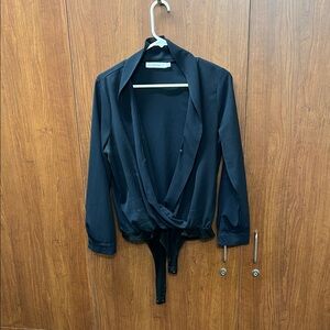 JUSTFAB Black Women's Top—L